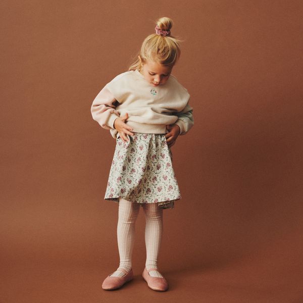 Blomsterskj&oslash;rt Manuella wheat